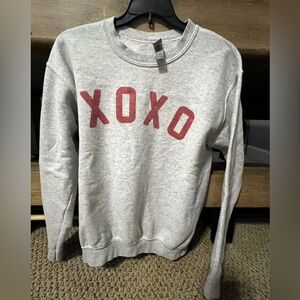 Women’s XOXO sweatshirt sz S